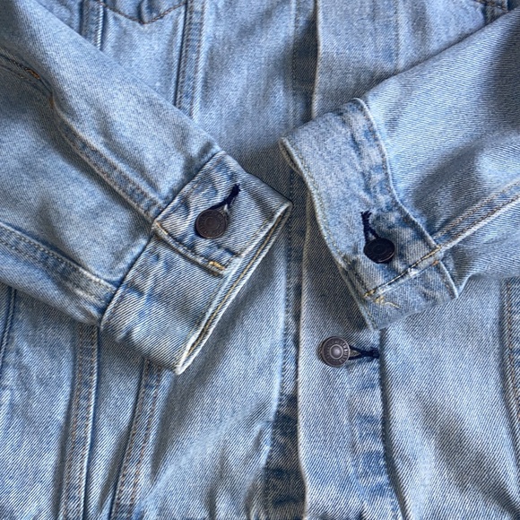 Levi’s vintage men’s XL light blue Jean jacket - Picture 3 of 5